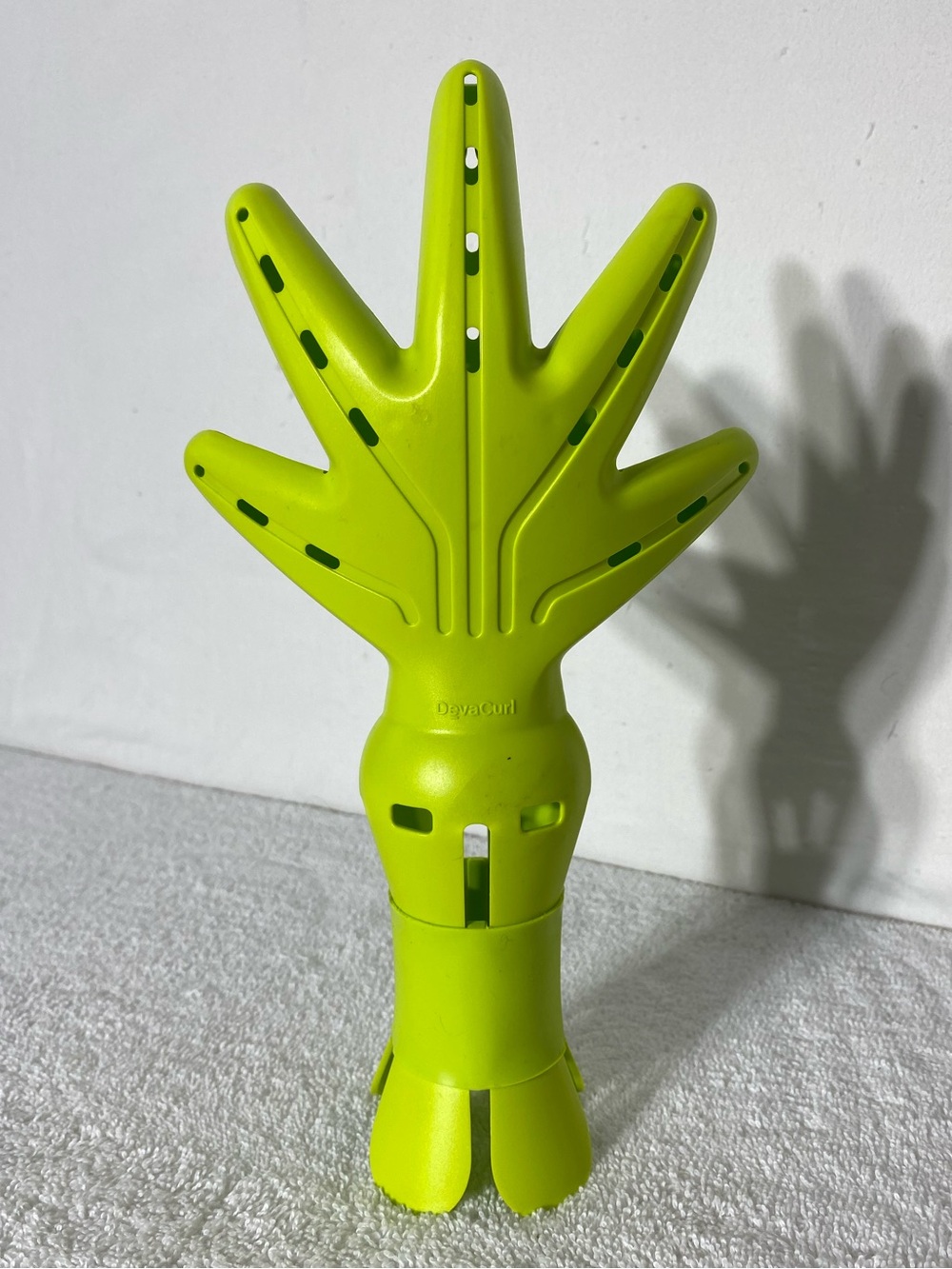 DevaCurl DevaFuser Universal Hand Shaped Hair Dryer Diffuser Attachment Green